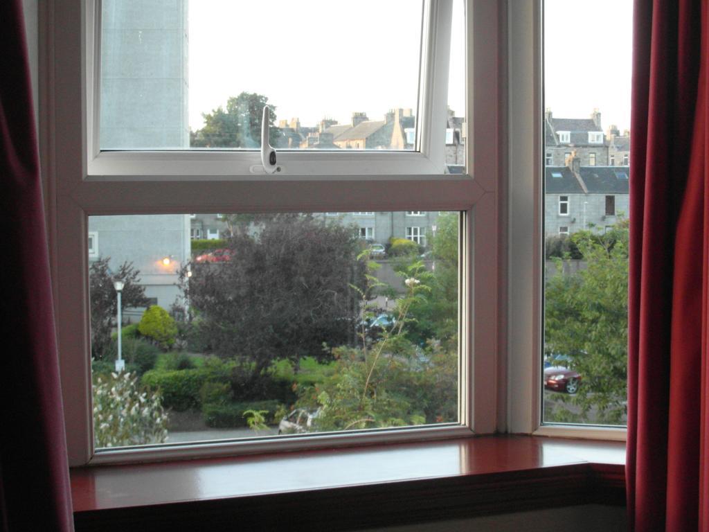 Abacus Central Guest House Aberdeen Extérieur photo